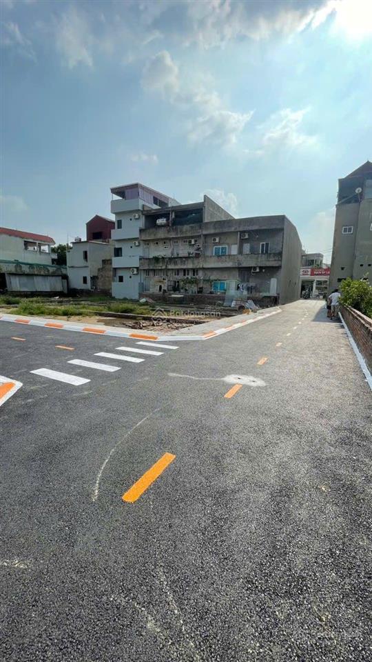 Cần bán lô đất 84m, mặt tiền 5m, đất phân lô tại vân trì xã phúc thịnh hà nội