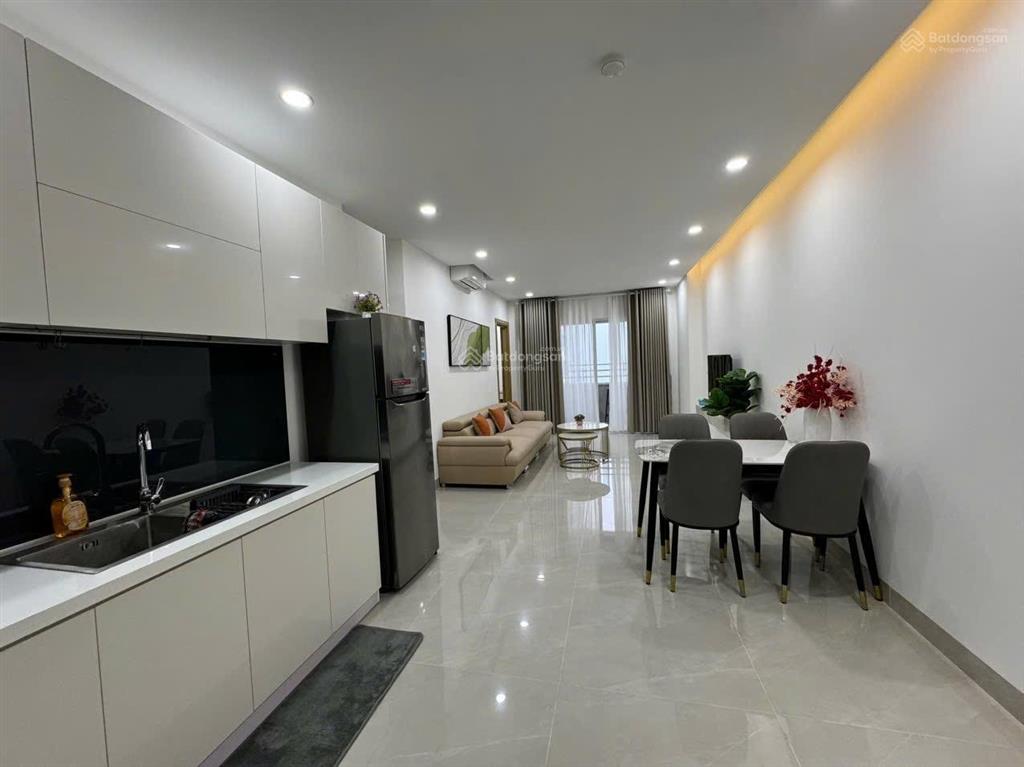 Cần bán gấp căn hộ mường thanh 2pn, 3,25 tỷ cách biển mỹ khê 100m, giá tốt. chính chủ