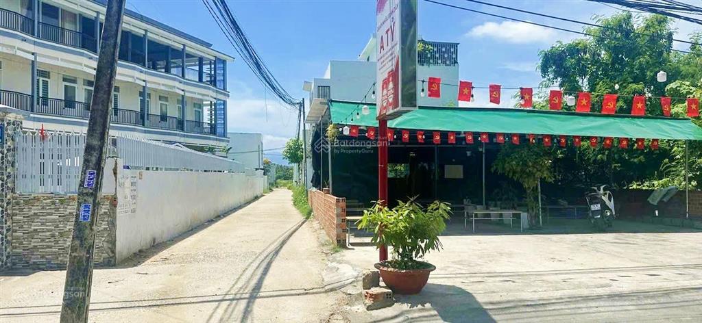 Góc 2 mặt tiền đường ngô đến, ngang 9,5m & 24m. cách suối khoáng nóng tháp bà 300m, giá 7,2 tỷ
