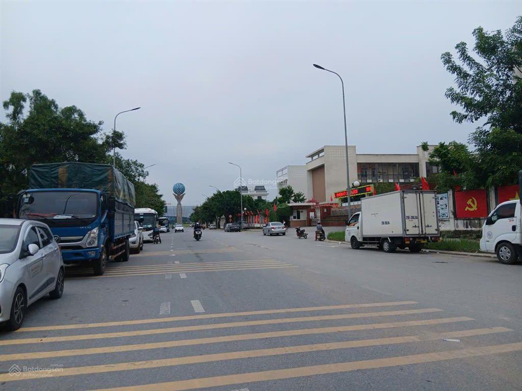 Hiếm có bán đất quang tiến, 50m2, mt6m, gần đl thăng long, ngõ thông, ô tô vào đất, giá 7,95 tỷ