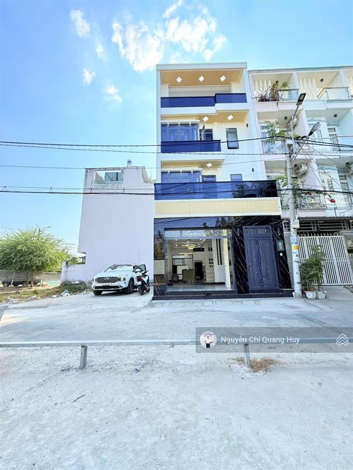 Nhà phố hiện đại, đồng bộ dân trí cao đường 8m kdc đào tông nguyên 6x13,5m sổ hồng, giá 9,2 tỷ