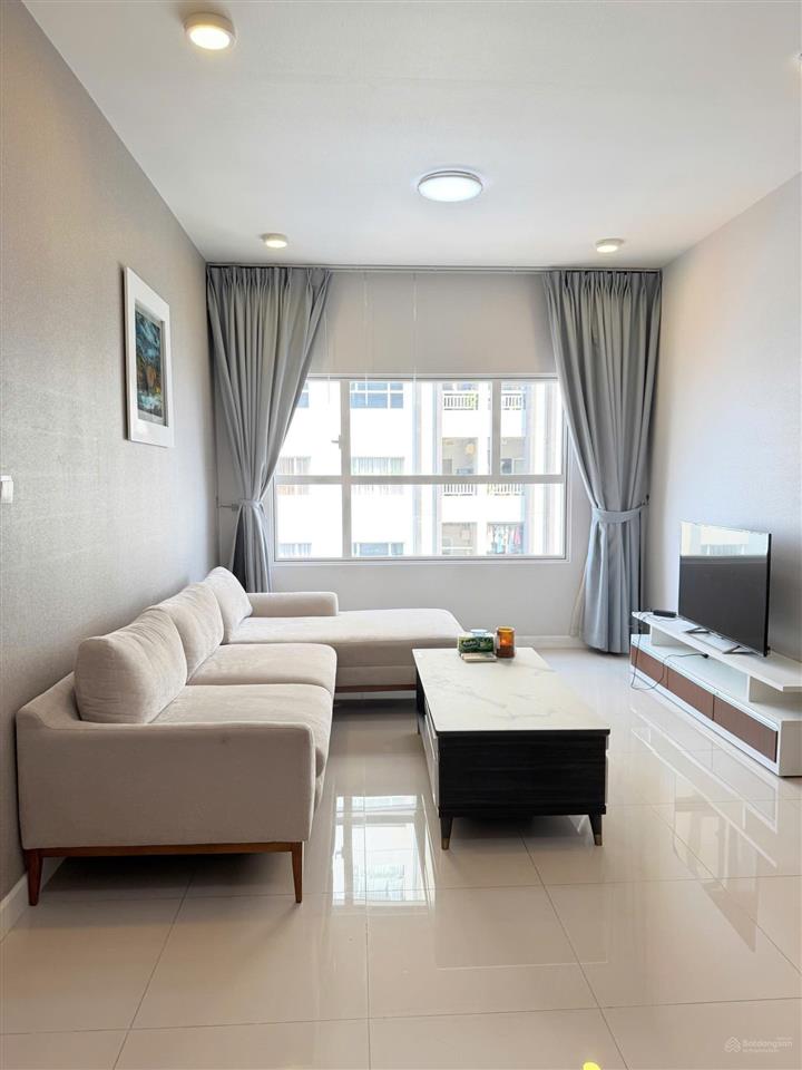 Căn góc 2pn 99m2 có sổ sunrise city quận 7 giá chỉ 8.2 tỷ. hotline 0909 982 ***