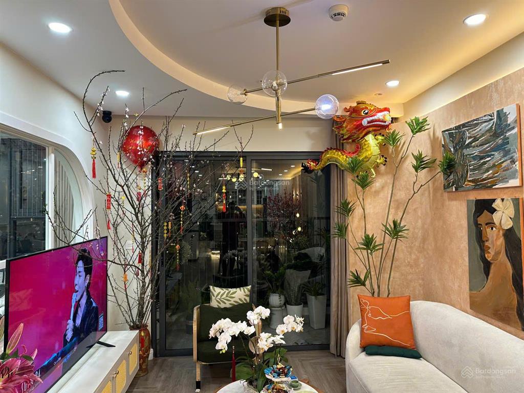 Cần bán căn 2pn 2wc, ban công hướng nam, view thẳng hồ đền lừ nhà mới sẵn giao dịch