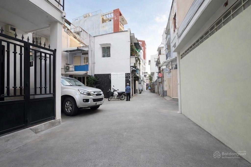 Hiếm, hẻm xe hơi, 3 tầng, ngang 4,6m, sát mặt tiền, shr, hoàn công đủ, phan văn trị