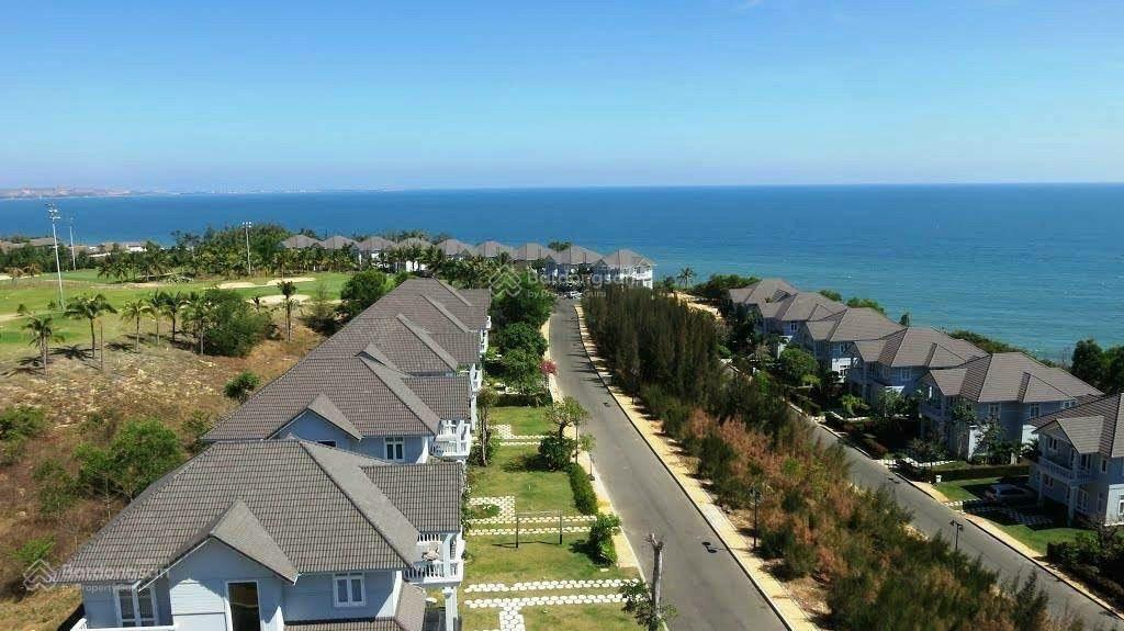 Bán biệt thự biển sealinks căn góc cách biển 300m sổ hồng lâu dài nội thất cao cấp khu s view biển