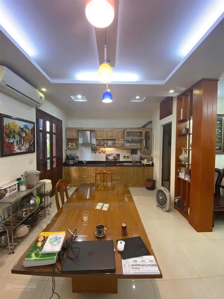 Cần bán biệt thự trung văn intracom, tố hữu, dt 145m2 x 4t, mt 6,2m. giá 38,5 tỷ. 0964 769 ***