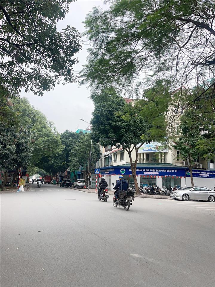 Chủ hạ 3 tỷ cần bán nhanh trong tuần mặt phố trung văn. dt 90m2 * 6t * 4.5m mt. thương lượng sâu