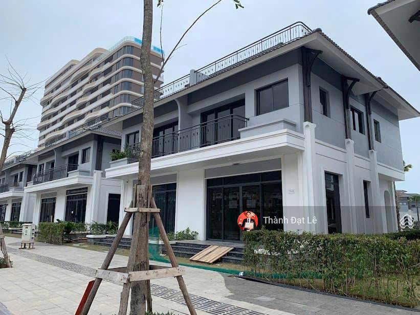 Do chuyển định cư. chính chủ bán căn biệt thự 2,5 tầng 120m2 ven biển sonasea vân đồn, quảng ninh