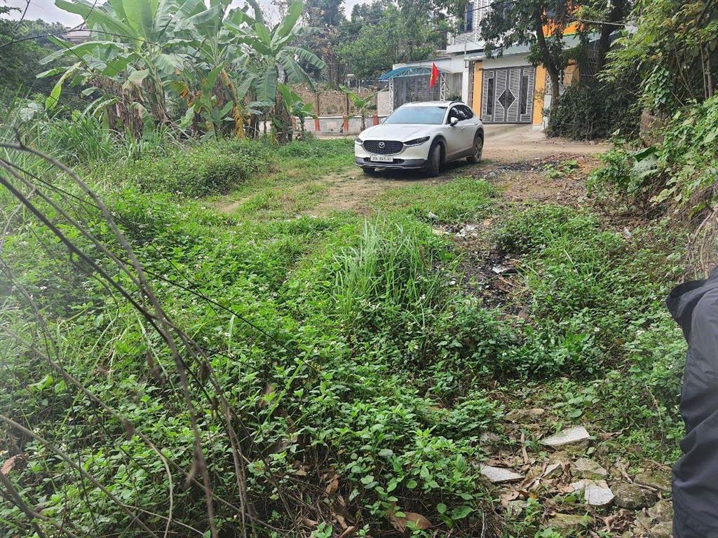 Bán đất 100m2 làn 2 sát quốc lộ 6, nhà máy cp, xe bus hà nội, tàu điện hòa sơn, lương sơn, hòa bình
