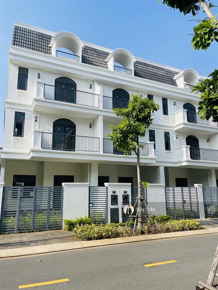 Cơ hội hiếm tại la vida, nhà phố 5m, giá chỉ 6,6 tỷ (giá 100% đã bao gồm 5% sổ, chủ bao thuế phí)