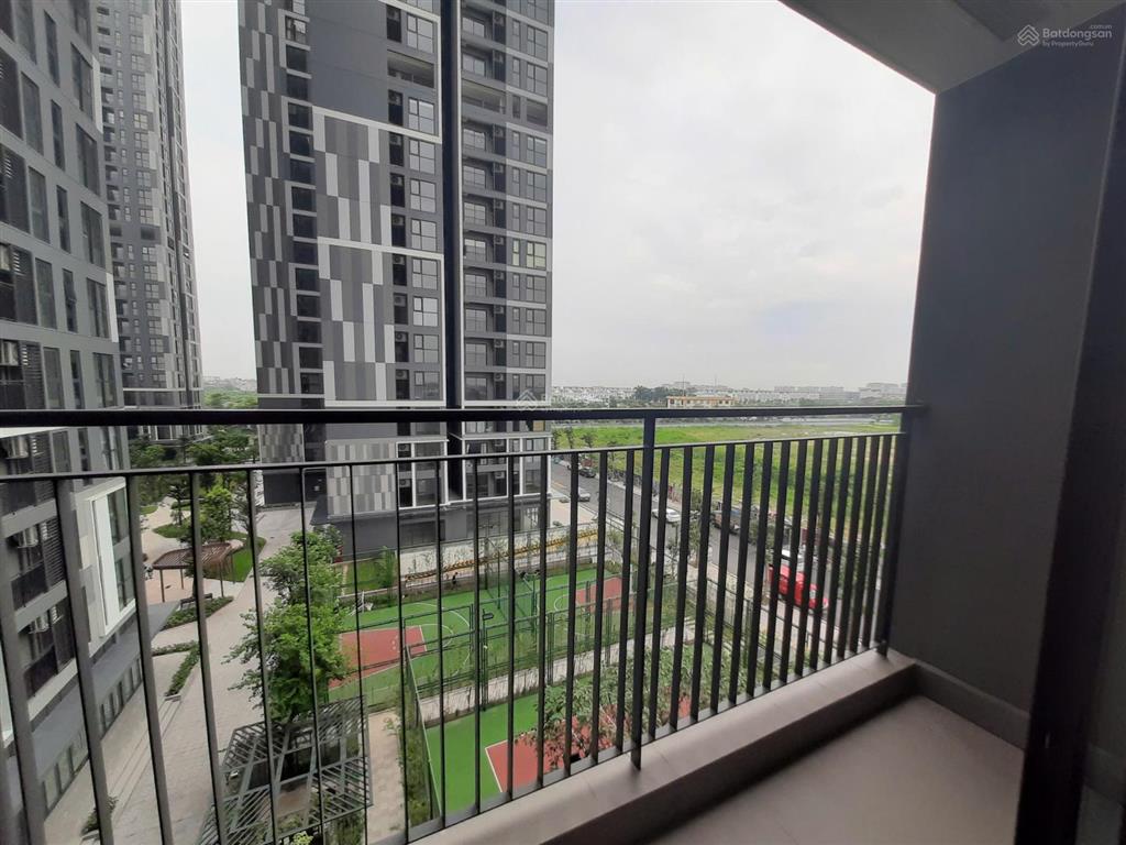 Bán căn góc cc pavilion ocp1 68m, 2n, 2vs, 2 ban công, hầm để xe
