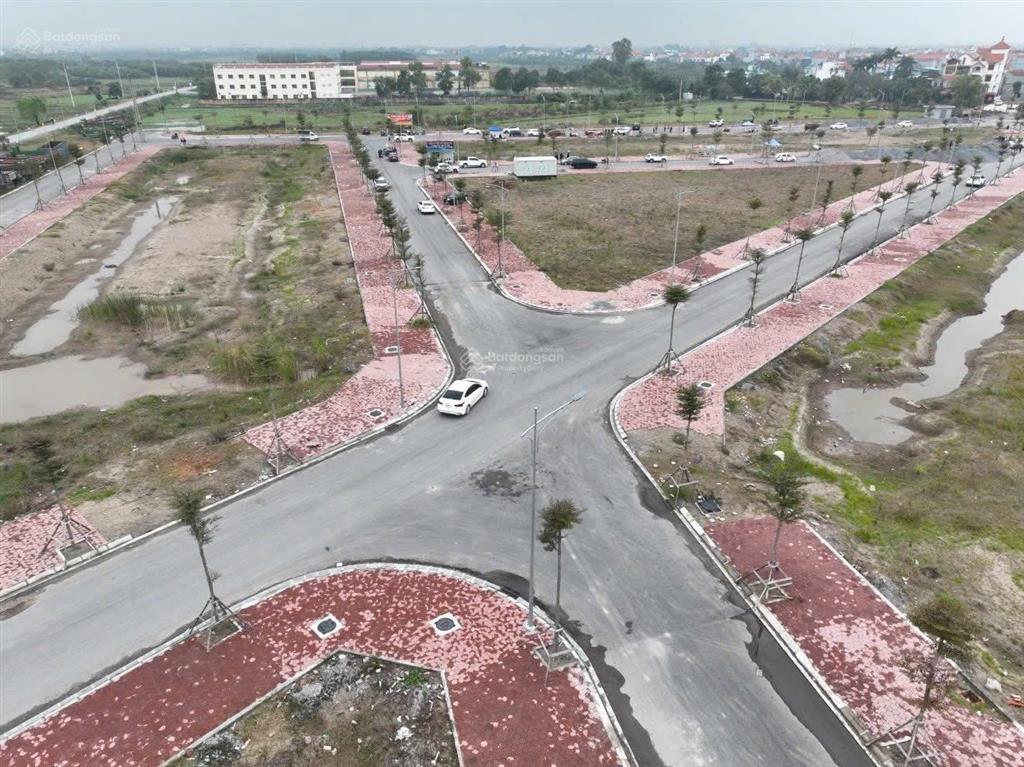 Bán đất nền dự án tại minh châu, 3,2tỷ, 80m giá tốt bao đẹp đất giãn dân việt yên cạnh trường