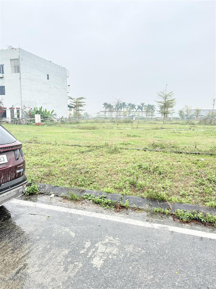 Bán đất tdp kiểu, phường bích động, thị xã việt yên, bắc giang. 81,6m2, mt 5,5m. giá 2,9 tỷ