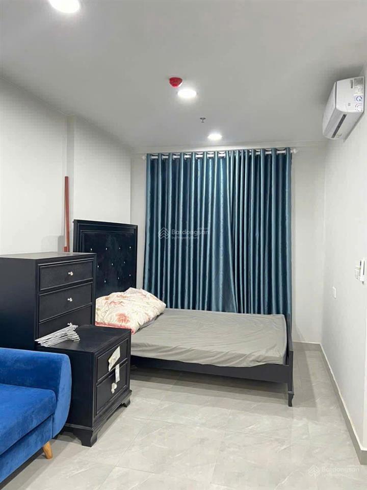 Kẹt bank, bán gấp căn studio 33m2 legacy central giá chỉ 990 triệu, sổ riêng công chứng ngay