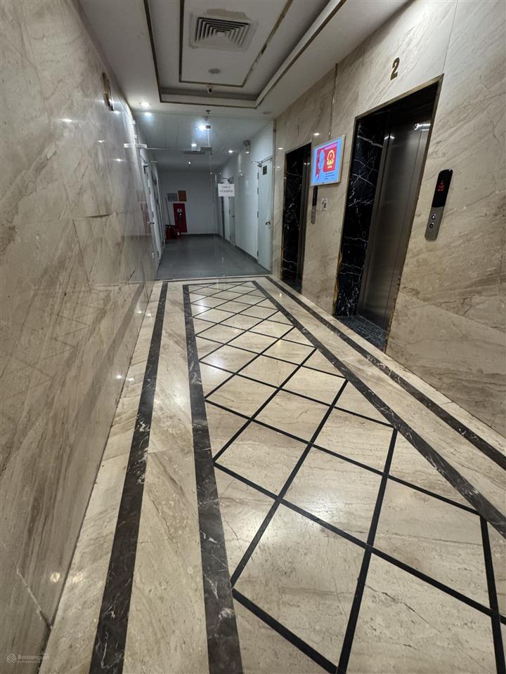 Căn hộ chung cư bán tại imperial plaza (ip1), 360 giải phóng, 125m2, 4 ngủ, lô góc, view bể bơi