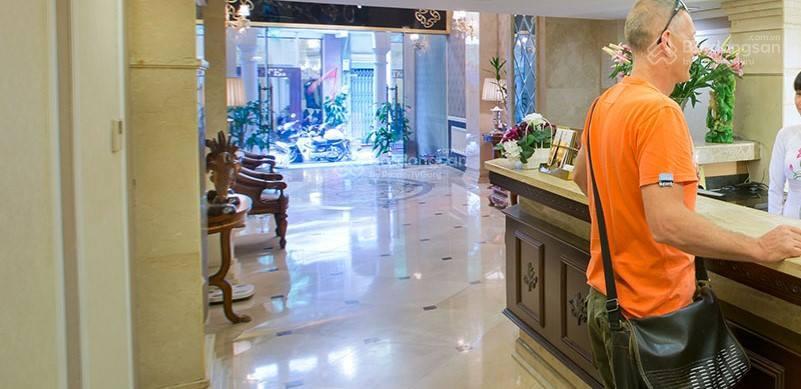 Bán nhà mặt phố lý quốc sư, chân cầm, hoàn kiếm sổ đỏ 530m2 mặt tiền 15m chỉ 1 sổ 1 chủ giá 280 tỷ