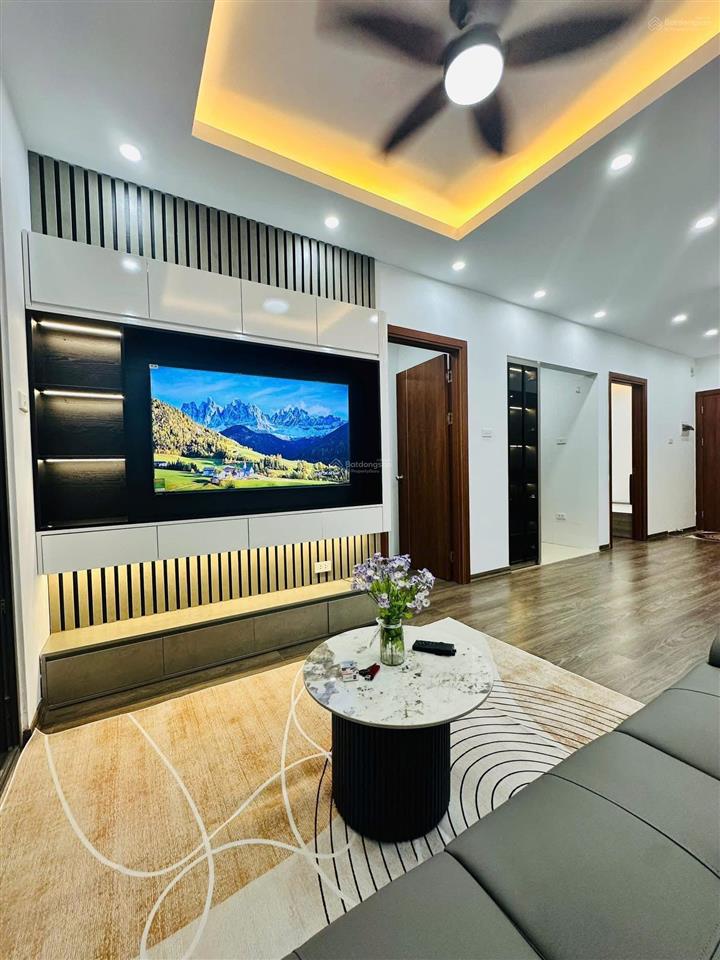 Bán nhanh ch tòa ct1 đền lừ 3. dt 54m2, 2pn. giá 3.5 tỷ. 0917 208 ***