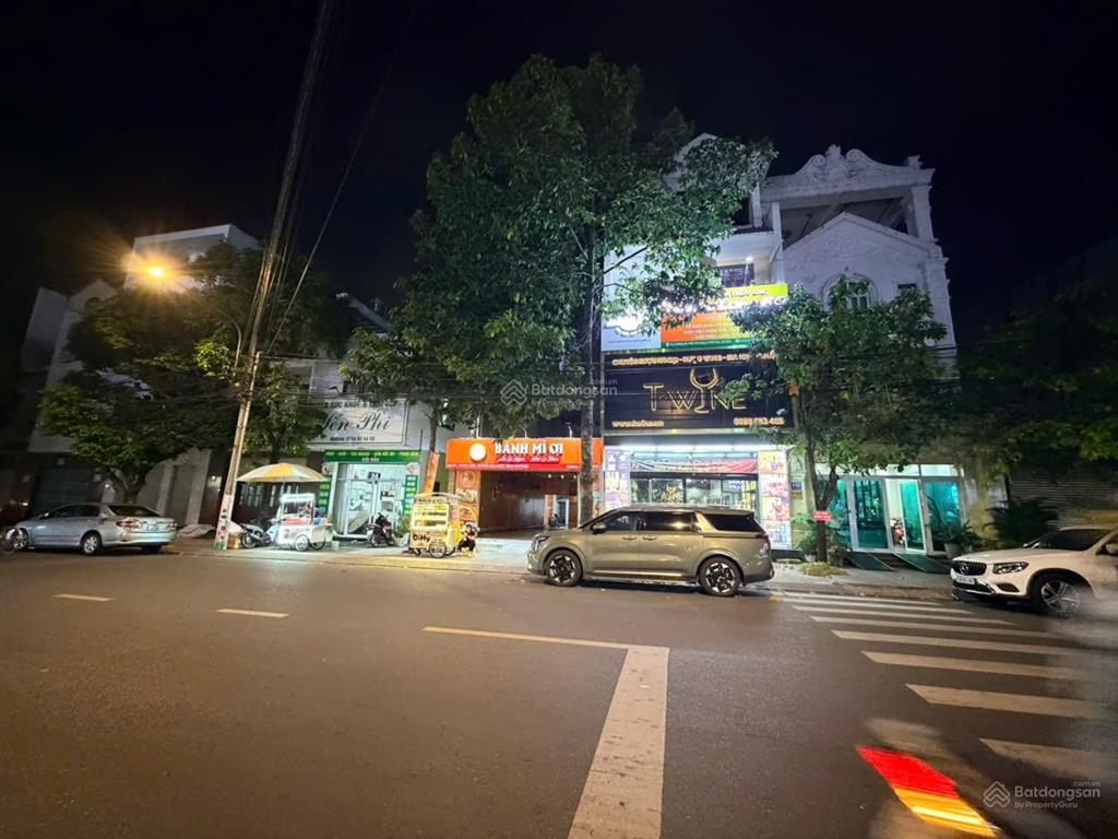 Chính chủ bán cần bán căn nhà 2 tầng mt kinh doanh tại mt d1 khu dân cư phú hoà nay p. phú lợi, hcm