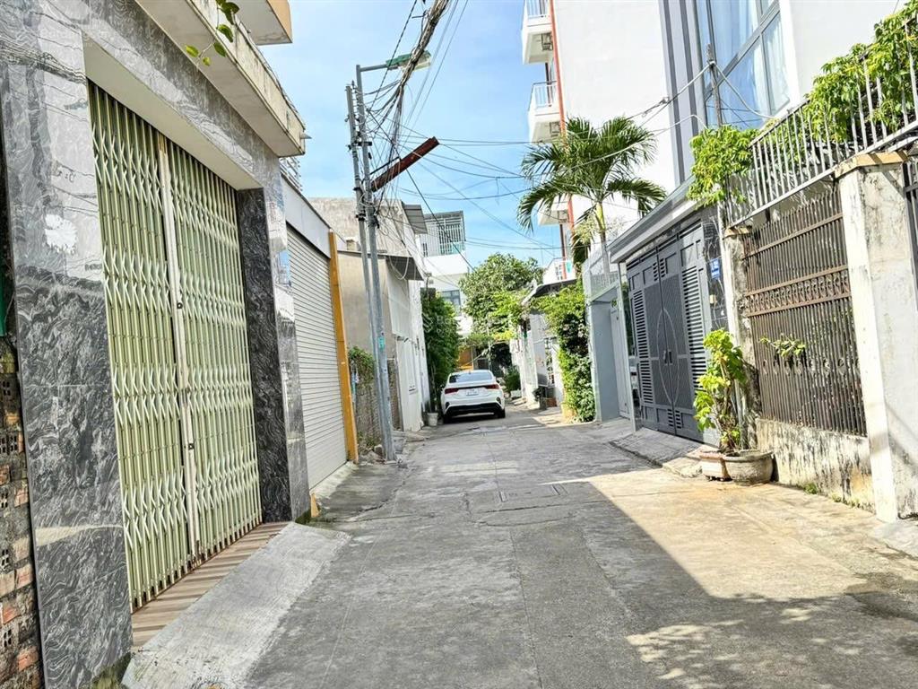 Bán đất ngang 6,84m hẻm điện biên phủ cách biển 450m vĩnh hoà nha trang giá 5,25 tỷ