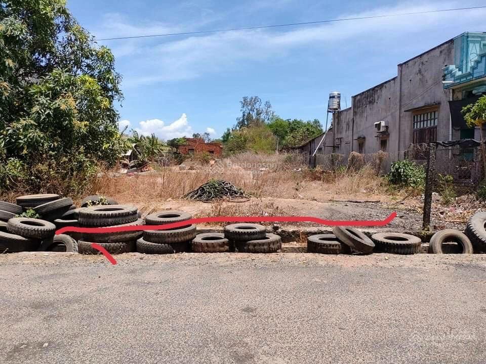 Cần bán lô đất phước thuận (hồ tràm) tphcm. diện tích 16*47,5m thổ cách biển hồ tràm 6km