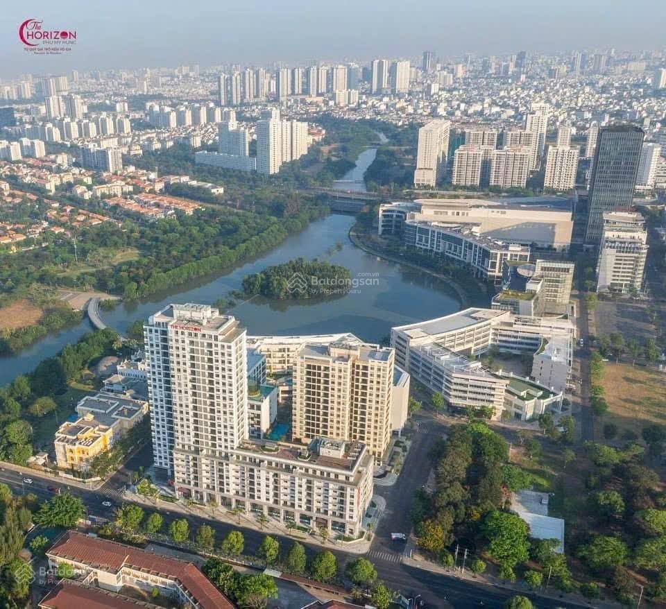 Biệt thự phú mỹ hưng q7. 8x18m 3 lầu. giá tốt 35 tỷ. đường 22 nguyễn lương bằng 0906 973 ***