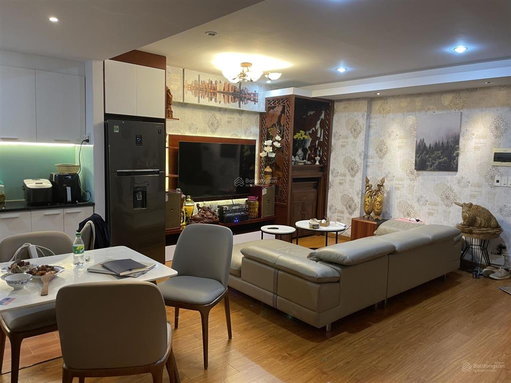 Bán căn hộ cc âu cơ tower, tân phú giá 3,7 tỷ, dt 80m2, 2pn, 2wc sổ hồng 0907 909 *** hùng