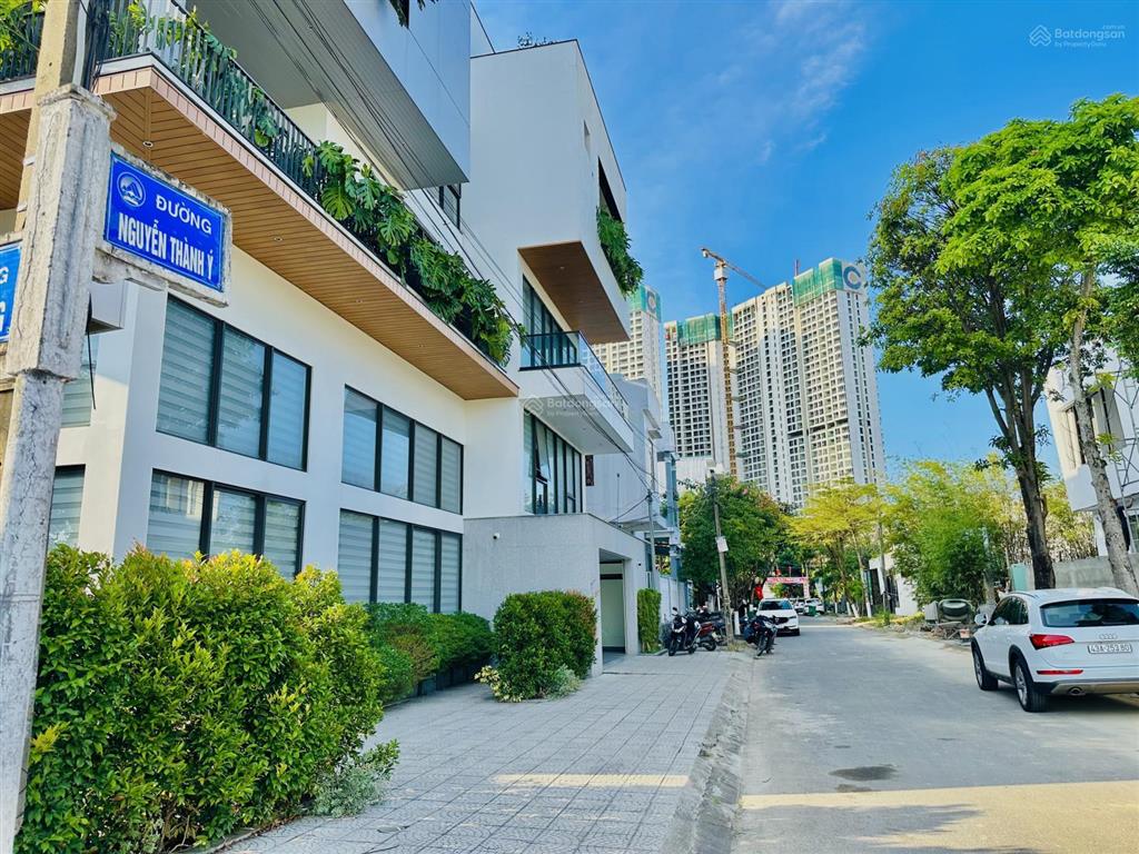 Mặt tiền sát sông hàn 272.8m². view sông, ngắm pháo hoa quốc tế. ngay tòa 69 tầng