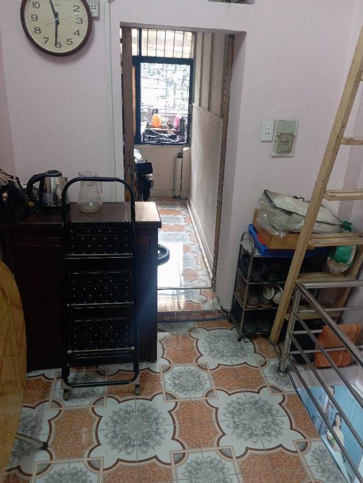 MẶT NGÕ Hàng Bún Ô TÔ ĐỖ CỬA – 3 tầng 18m chỉ 3.7 tỷ - SÂN RỘNG TRƯỚC NHÀ, KINH DOANH TỐT
