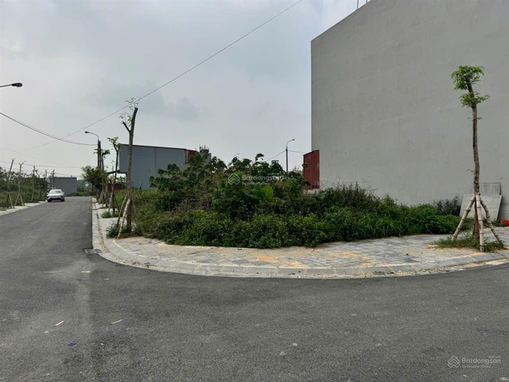 Bán đất đấu giá x3 80m2 gần đăng kiểm phúc thịnh mặt tiền 5m vỉa hè ô tô tránh