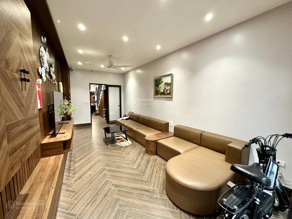 Bán nhà quận đống đa hà nội 80m2 5tầng full nội thất, ngõ rộng thoáng trước sau, ở sướng chỉ 10tỷ