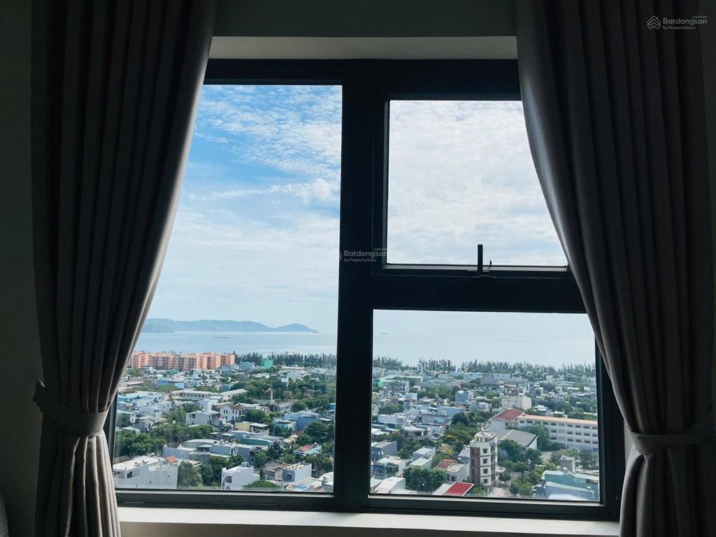 Hàng vip tòa ct10 căn hộ 2 phòng ngủ view và thành phố biển tầng cao, bao gồm nội thất cơ bản