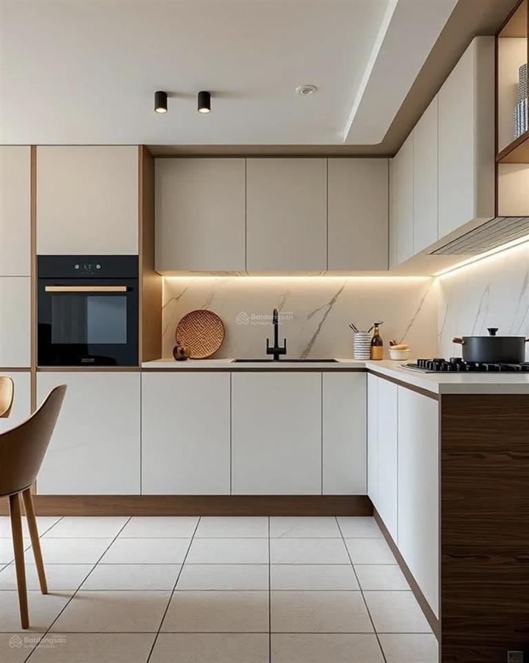 Bán gấp căn hộ cảnh viên 1 dt 122m2 căn góc view công viên, giá 9,8 tỷ. 0946 956 ***