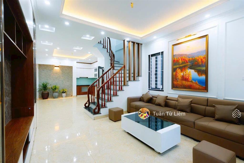 Cực kỳ rộng rãi nhà dân xây 5 tầng phú diễn 54m2 30m ra đường ô tô tải tránh nhau, 2 thoáng