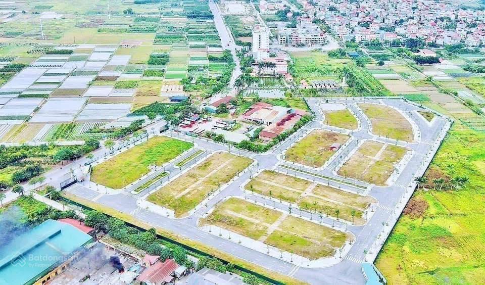 60m2 tđc bộ công an cổ dương. giá 16x tr/m2