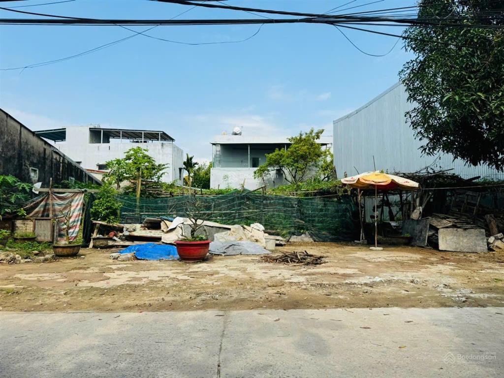 Bán lô trục chính đường quang châu hoà xuân vị trí gần ngã tư đẹp thoáng mát