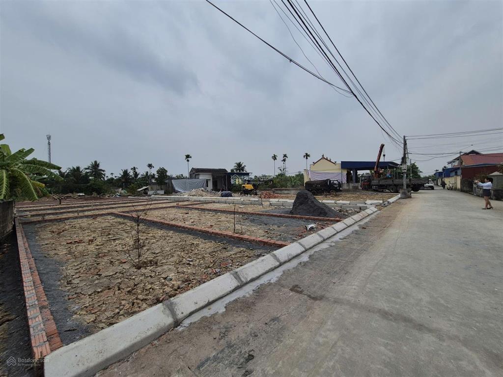 Bán đất mặt đường thông tại xã cao nhân thủy nguyên đường thông rộng 7m