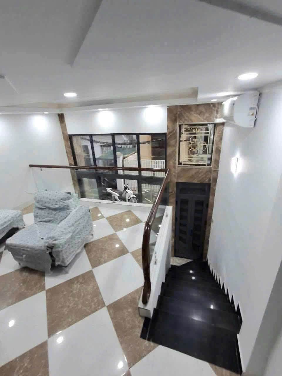Ngõ Phố Ái Mộ