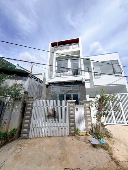 Hẻm 118 Y Nuê