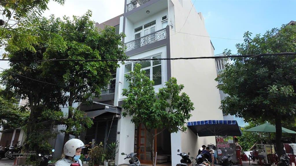 Chính chủ gửi bán nhà mt sát góc ngã tư, gần sông hàn (giá chỉ 7,9 tỷ)