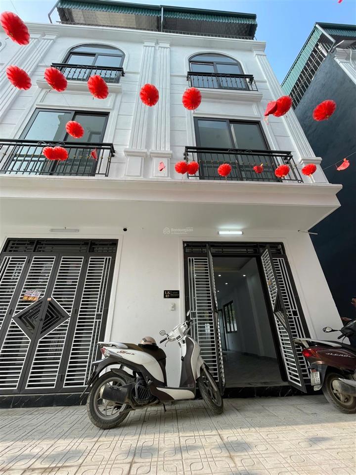 Cắt lỗ chủ nhà cần tiền cắt lỗ sâu căn tại thanh oai 32m2x4t/ô tô đỗ sát nhà/ở hay đầu tư rất tốt