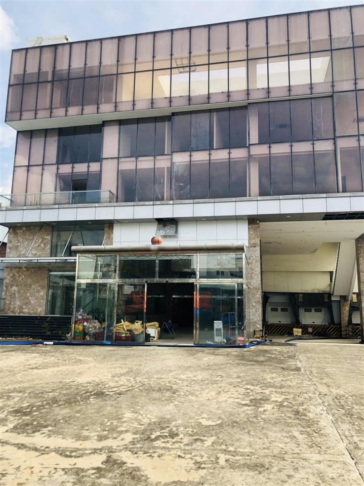 Bán đất mt lê đức thọ, quận gò vấp dt 30x100m full thổ cư ctxd hầm + 10 tầng giá 250 tỷ