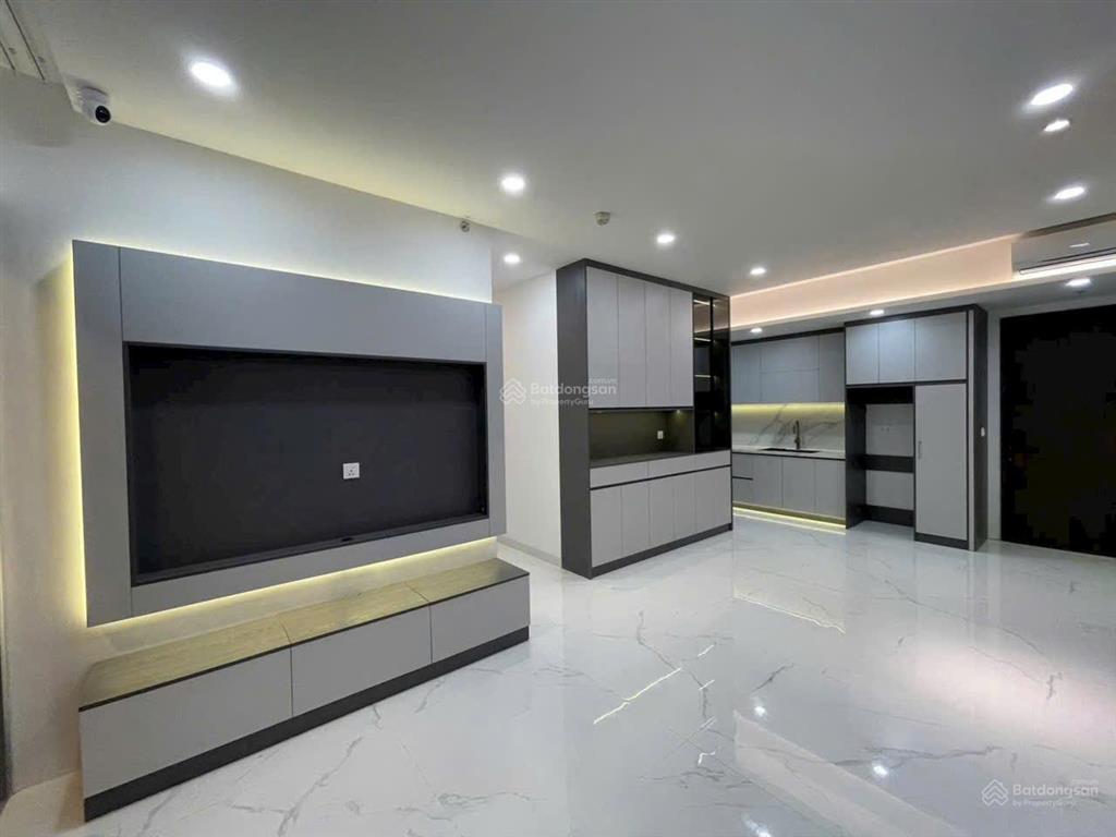Celesta rise cần bán căn 3 phòng ngủ full nội thất đẹp tone sáng giá 7 tỷ 3 all in còn thương lượng
