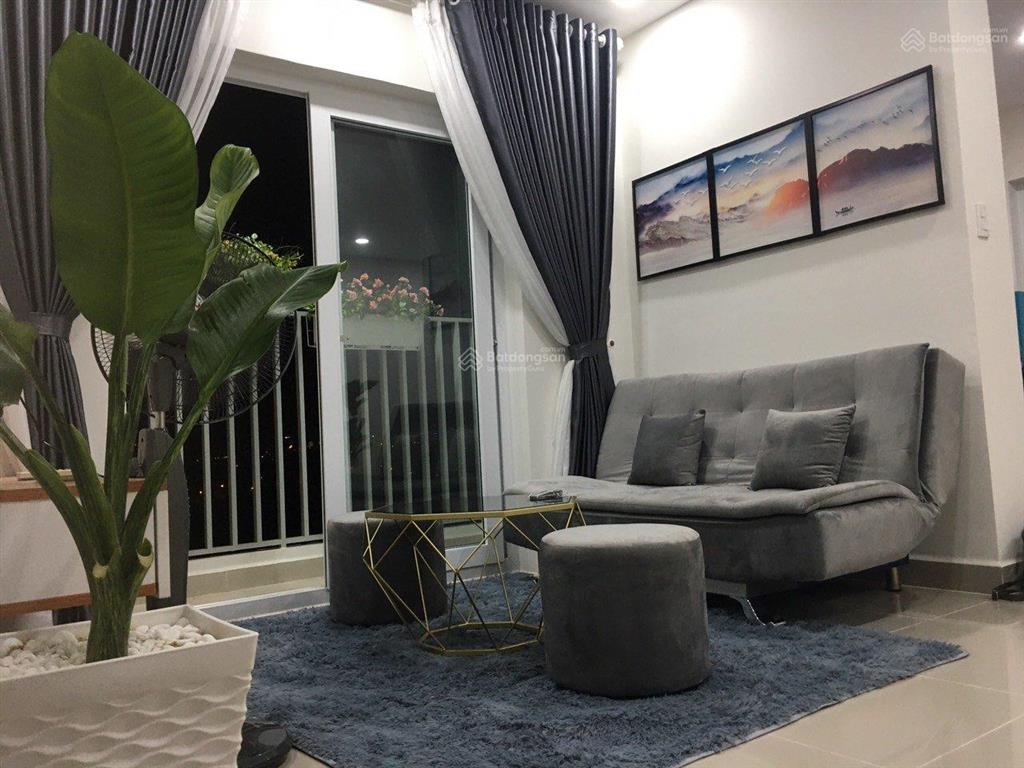 Chính chủ bán gấp căn góc 72m2 view quận 1 giá 3 tỷ (bao hết, tl) tặng nội thất vay được 1,8 tỷ