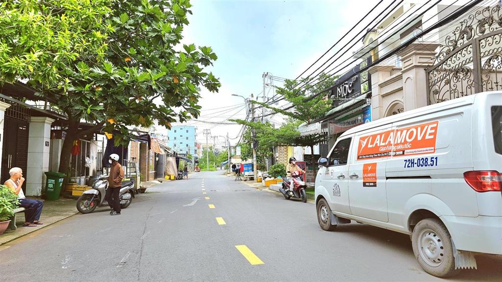 Bán đất mặt tiền đường 160, phường tăng nhơn phú a, quận 9. dt sử dụng 151m² view rạch