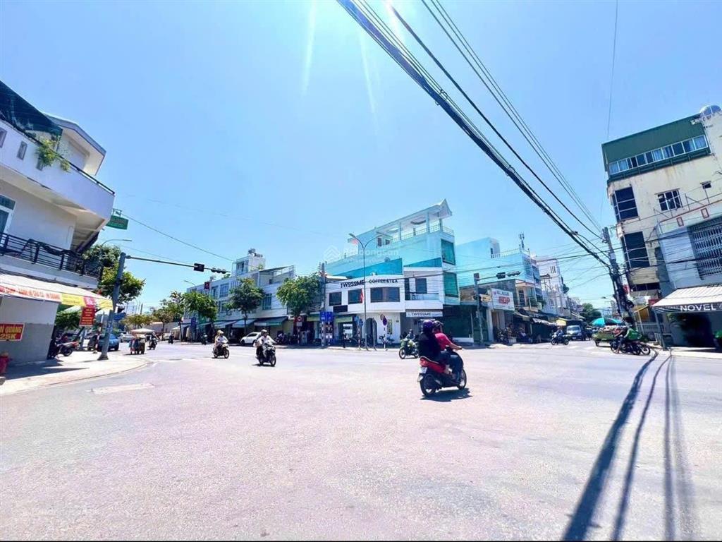 Hạ giá chủ cần tiền đất mặt tiền đồng nai trung tâm phía tây nha trang
