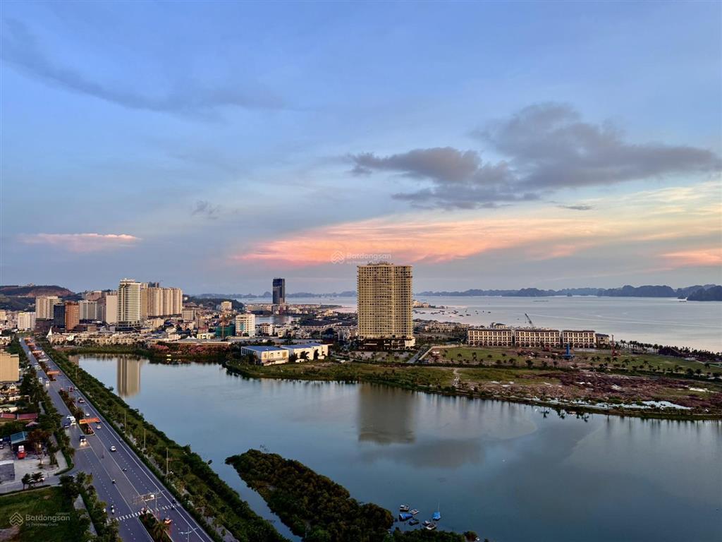 Gãy dòng tiền, chủ cần bán 1pn rộng hiếm tại green bay garden bim 30t view biển đông nam cực đẹp