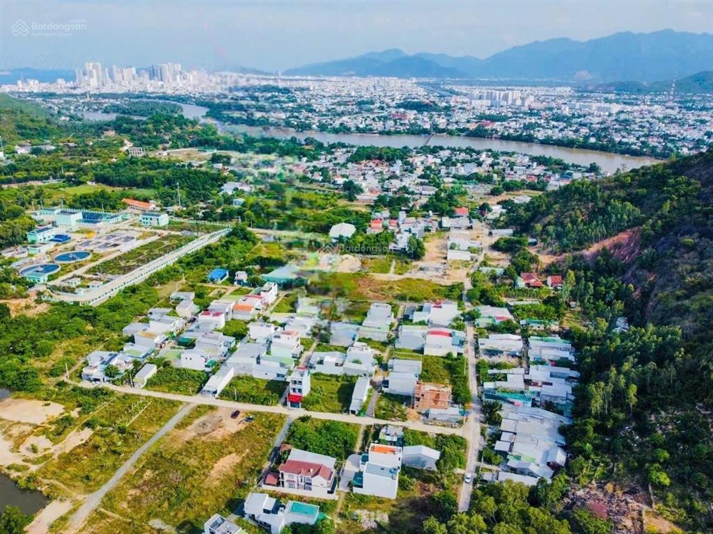 Giá chỉ 1,75 tỷ gần cầu phú kiểng (xuân ngọc) vĩnh ngọc nha trang