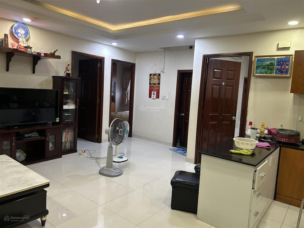 Bán căn hộ 2pn chung cư phú thạnh rộng rãi, đẹp, có nhiều tiện ích nội khu