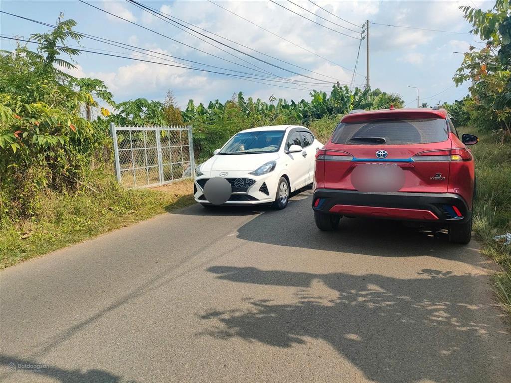 Hiếm bán đất thổ cư mặt tiền đường nhựa 2 ô tô, gần ql20 giá chỉ 660 triệu, ngay trung tâm xã