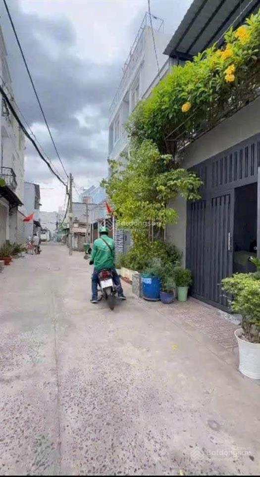 Đường vườn lài ô tô tải cách nhà 10m gần chợ vườn lài an phú đông quận 12 nhà vào ở ngay 5x9